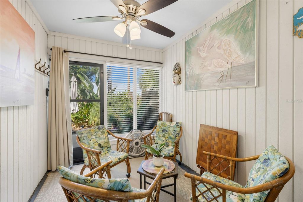 Image 19 of property listing at 5406 11TH STREET CIRCLE E, Bradenton, FL 34203