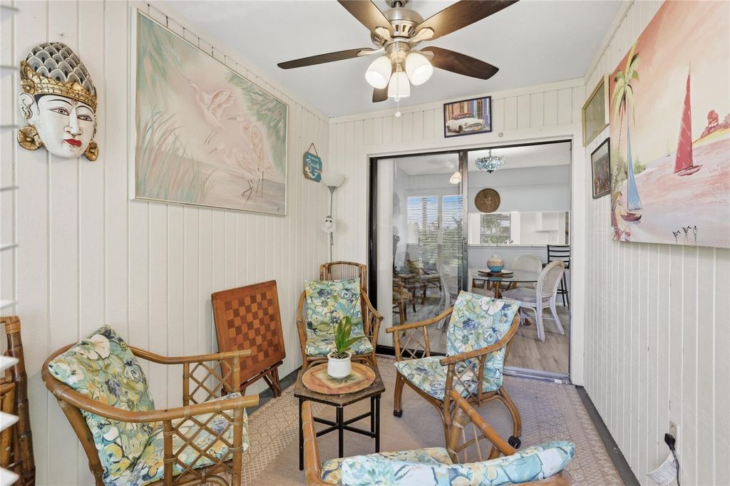 Image 20 of property listing at 5406 11TH STREET CIRCLE E, Bradenton, FL 34203
