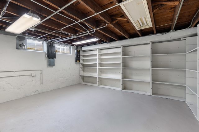 3044 LOUISE Street, Rockford, IL 61103