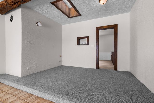 3044 LOUISE Street, Rockford, IL 61103