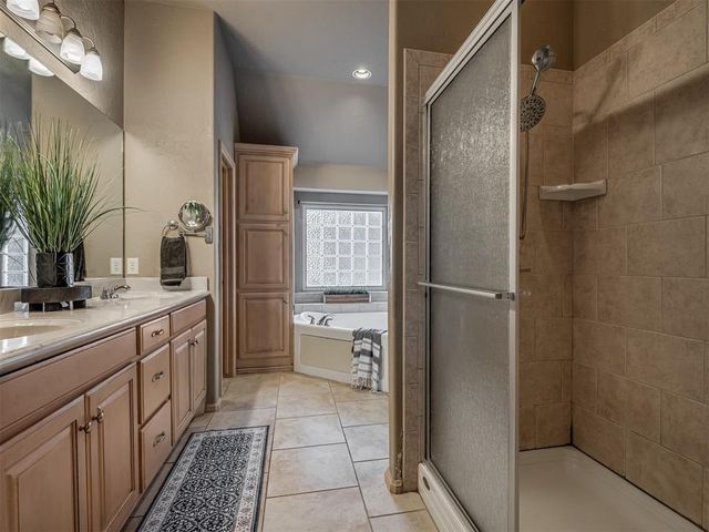 4921 NW 161st Street, Edmond, OK 73013