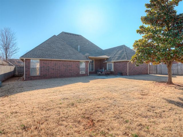 4921 NW 161st Street, Edmond, OK 73013