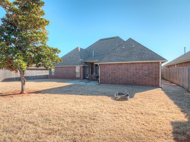 4921 NW 161st Street, Edmond, OK 73013