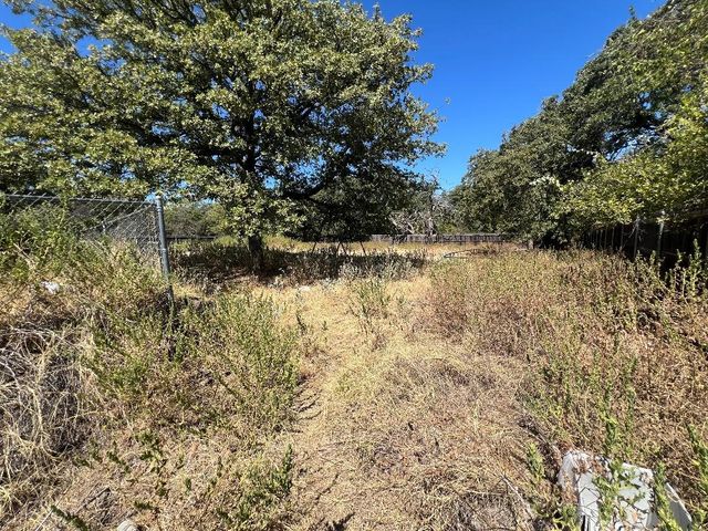 831 Boyd Road, Azle, TX 76020