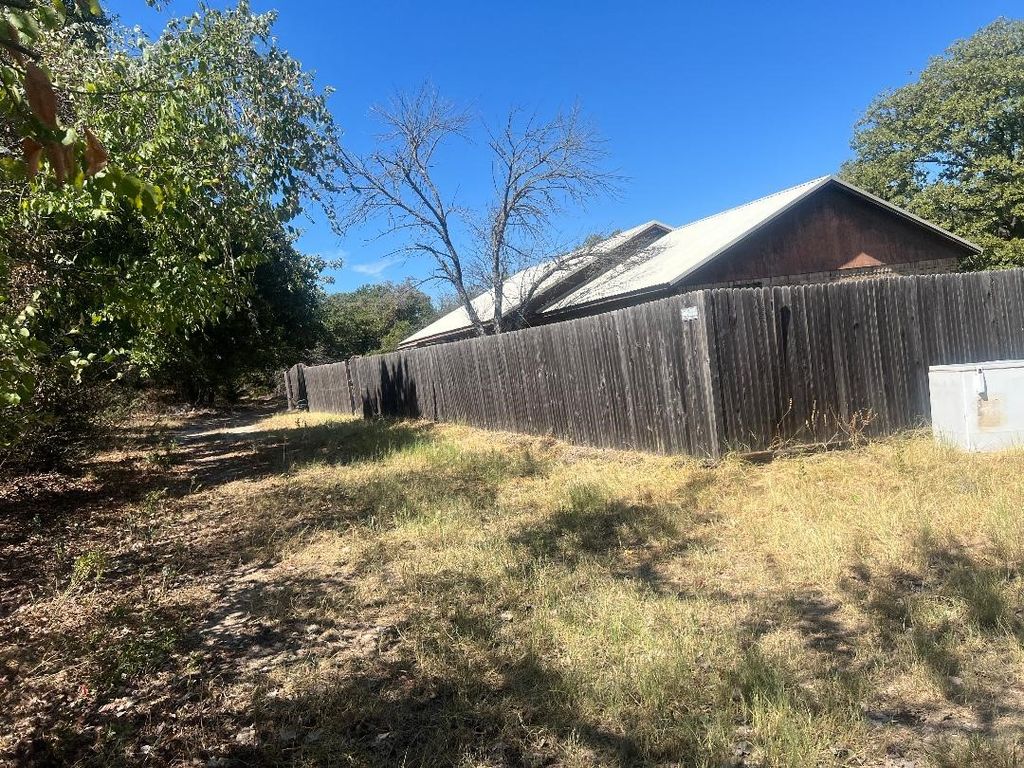 831 Boyd Road, Azle, TX 76020 — photo 4