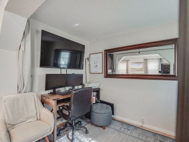 28 Mercer 2, Boston, MA 02127