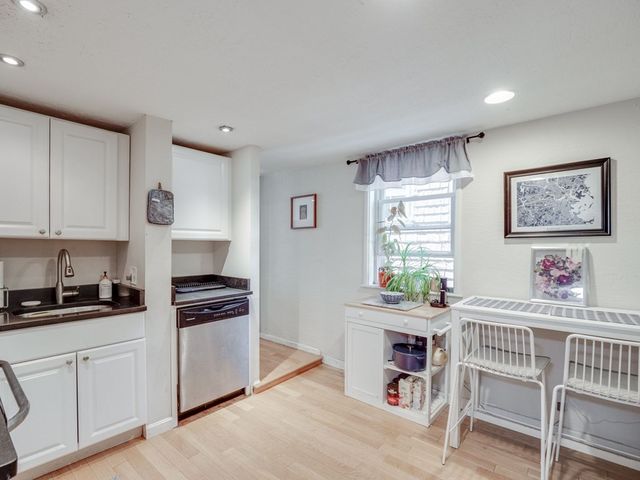 28 Mercer 2, Boston, MA 02127