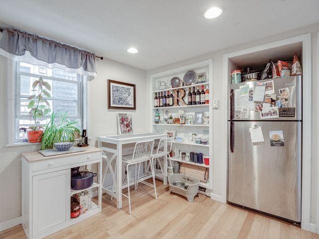 28 Mercer 2, Boston, MA 02127