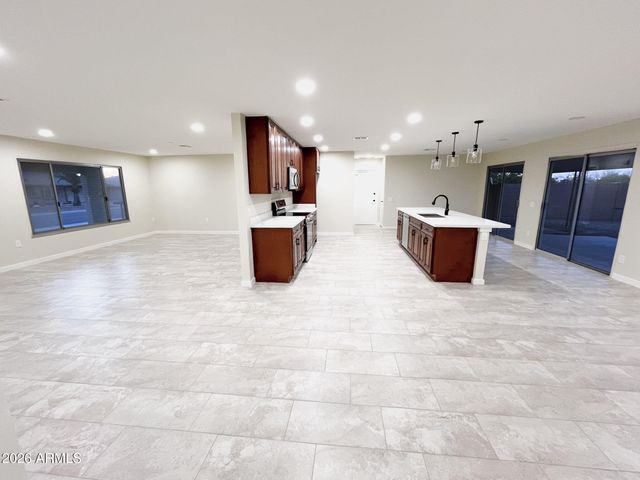 20210 N 124TH Drive, Sun City West, AZ 85375