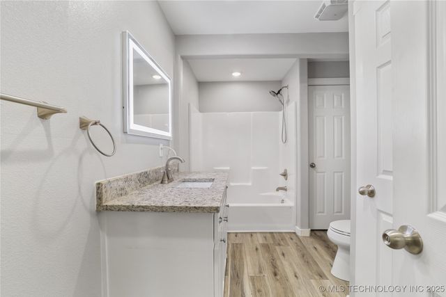 513 W Main Street, Calera, OK 74730