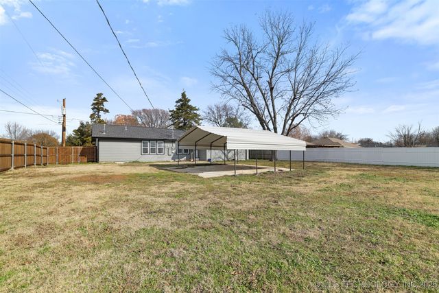513 W Main Street, Calera, OK 74730