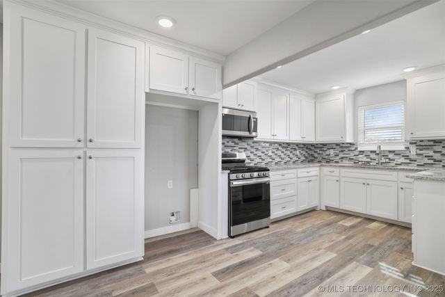 513 W Main Street, Calera, OK 74730