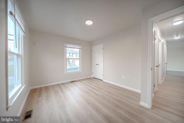 11209 CAROLINE AVE, Beltsville, MD 20705