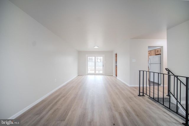 11209 CAROLINE AVE, Beltsville, MD 20705