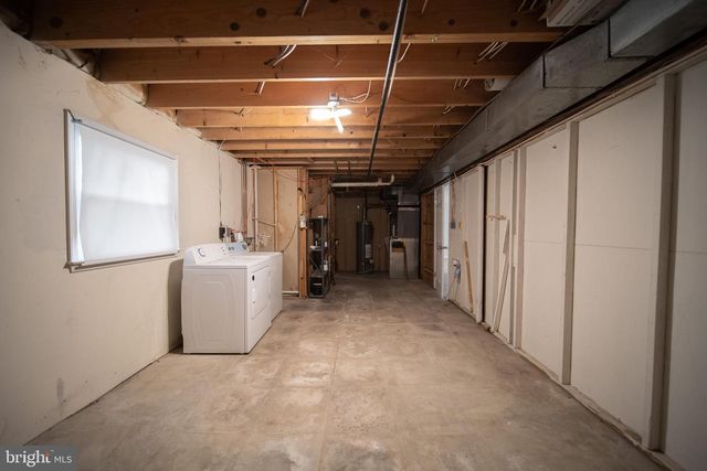 11209 CAROLINE AVE, Beltsville, MD 20705