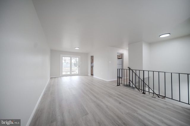 11209 CAROLINE AVE, Beltsville, MD 20705