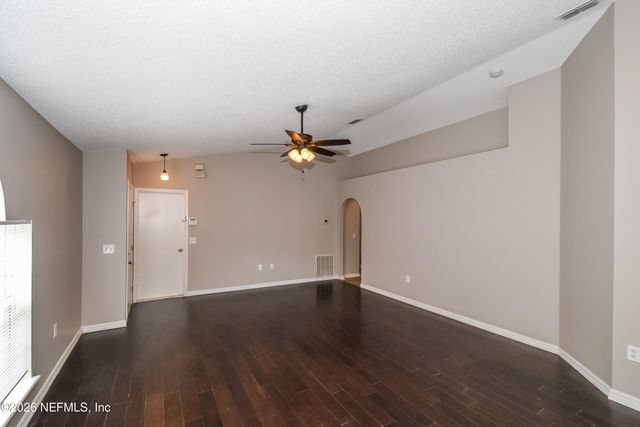 7336 LAWN TENNIS Lane, Jacksonville, FL 32277