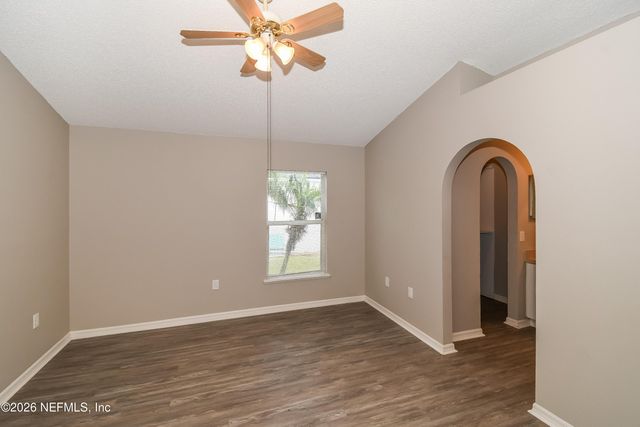 7336 LAWN TENNIS Lane, Jacksonville, FL 32277