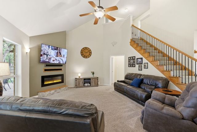 128 Southwinds Drive, Weatherford, TX 76087
