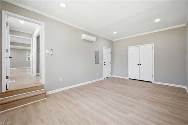 1930 Middlewood Court, High Point, NC 27265