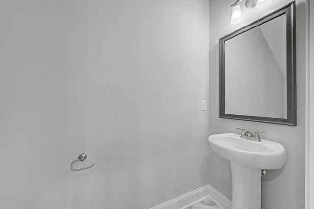 366 Galway Dr, Clarksville, TN 37042