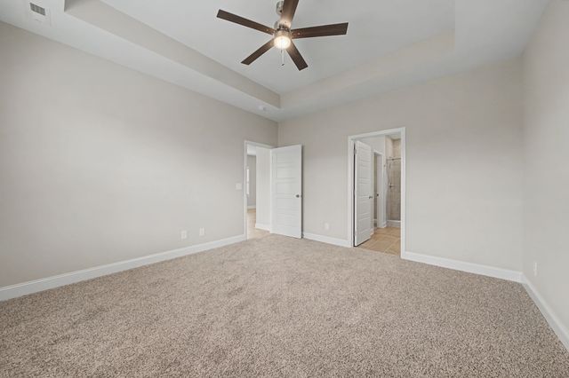 366 Galway Dr, Clarksville, TN 37042