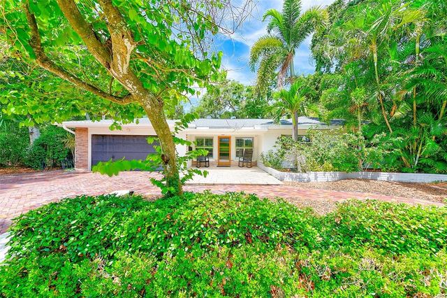 1578 DRUID ROAD S, Belleair, FL 33756