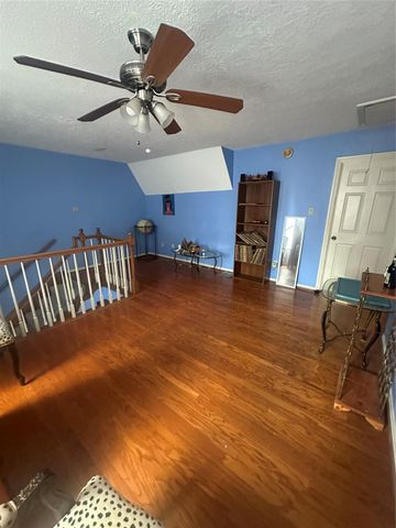 14707 Treborway Drive, Houston, TX 77014