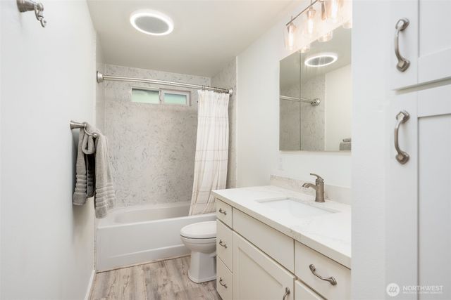 28102 SE 63rd Street, Issaquah, WA 98027