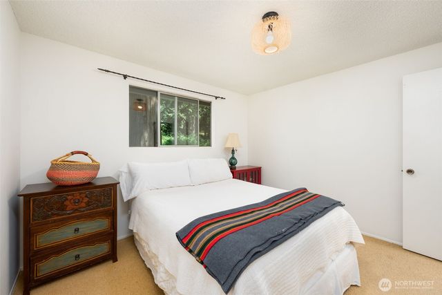 28102 SE 63rd Street, Issaquah, WA 98027