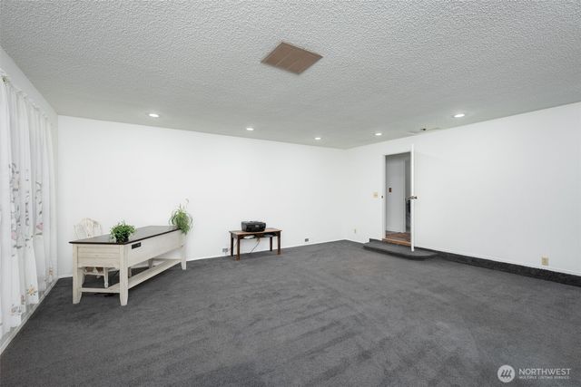 28102 SE 63rd Street, Issaquah, WA 98027