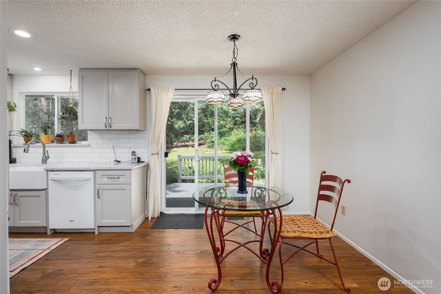 28102 SE 63rd Street, Issaquah, WA 98027