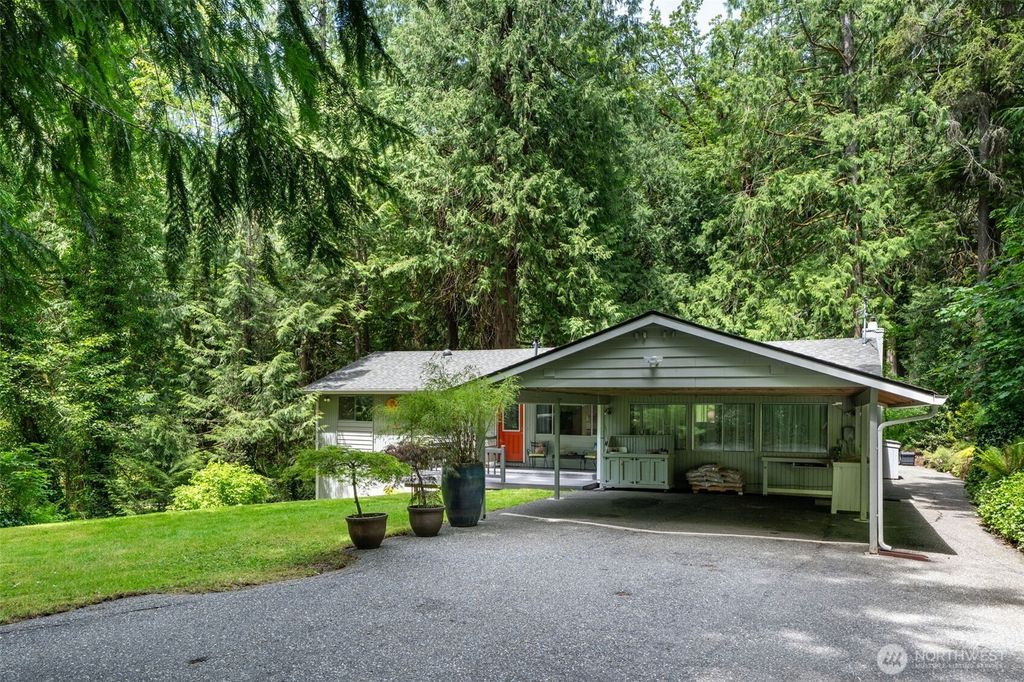 28102 SE 63rd Street, Issaquah, WA 98027