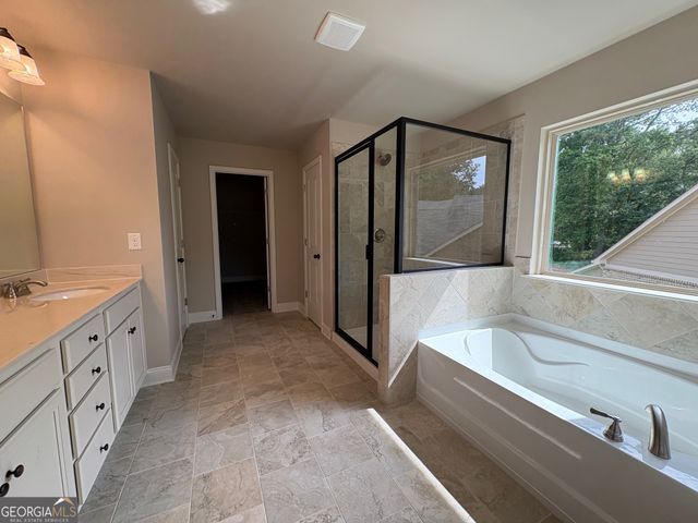 1046 Lakeview Oaks Court 20-B, Grayson, GA 30017