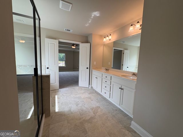 1046 Lakeview Oaks Court 20-B, Grayson, GA 30017