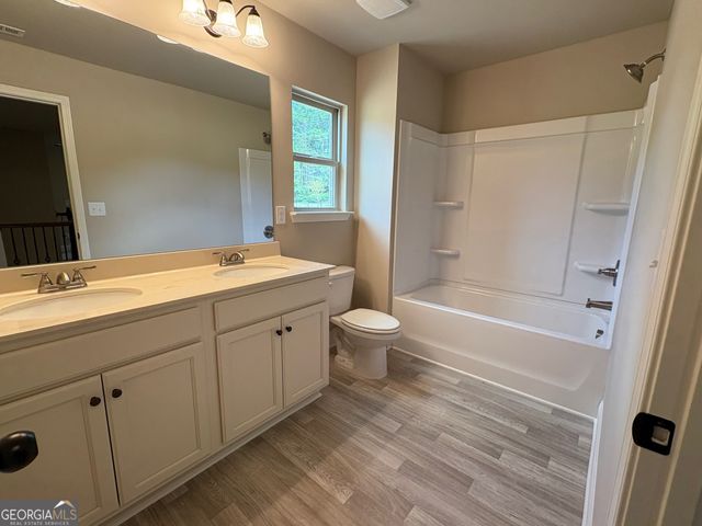 1046 Lakeview Oaks Court 20-B, Grayson, GA 30017