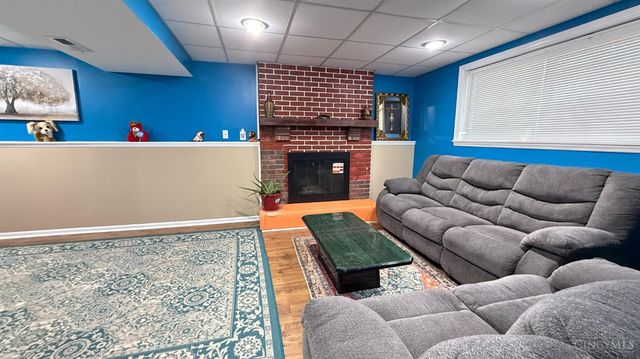 12082 Hazelhurst Drive, Springfield Twp., OH 45240