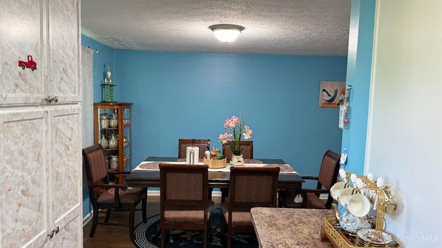 12082 Hazelhurst Drive, Springfield Twp., OH 45240