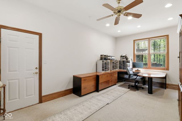 8839 Summer Estate Drive, Indianapolis, IN 46256