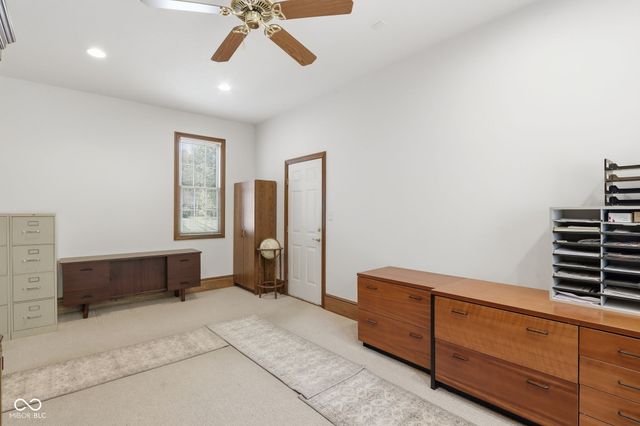 8839 Summer Estate Drive, Indianapolis, IN 46256