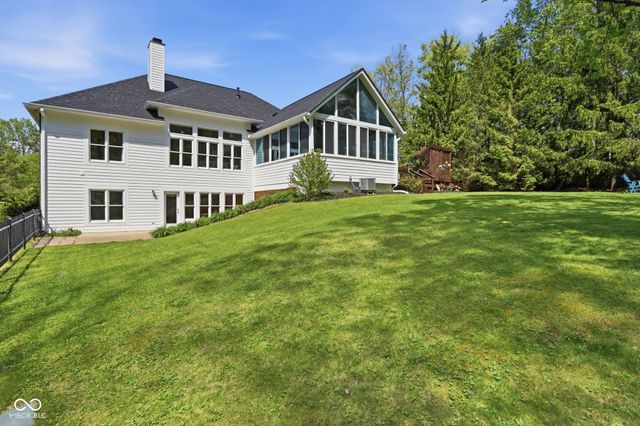 8839 Summer Estate Drive, Indianapolis, IN 46256