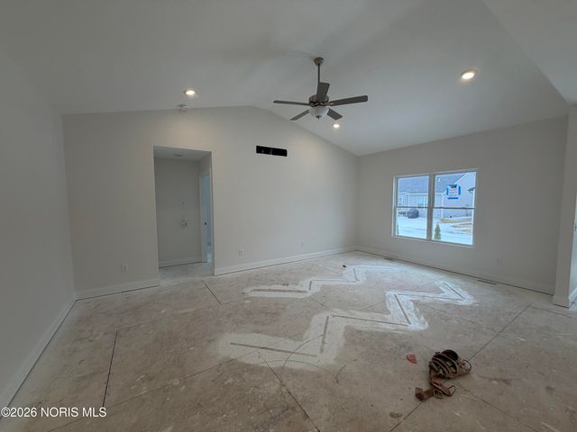 5029 Easton Drive, Oregon, OH 43616