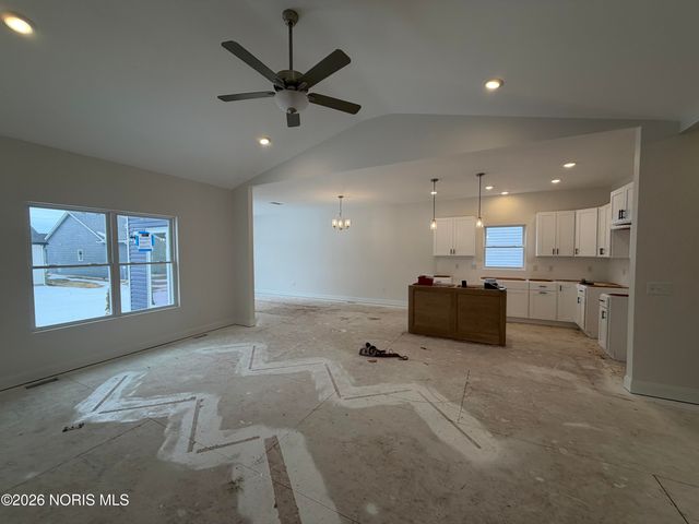 5029 Easton Drive, Oregon, OH 43616