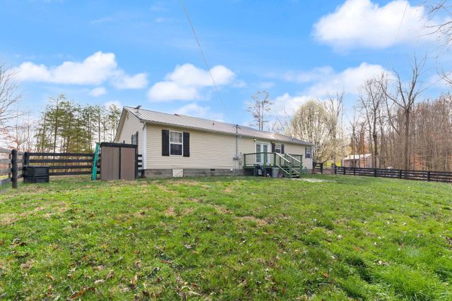 130 Bailey Road, Annville, KY 40402