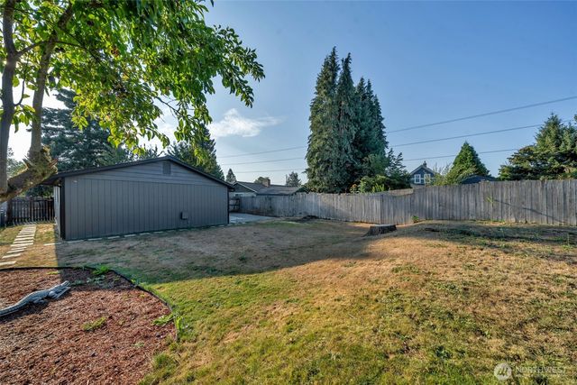 7213 E E Street, Tacoma, WA 98404