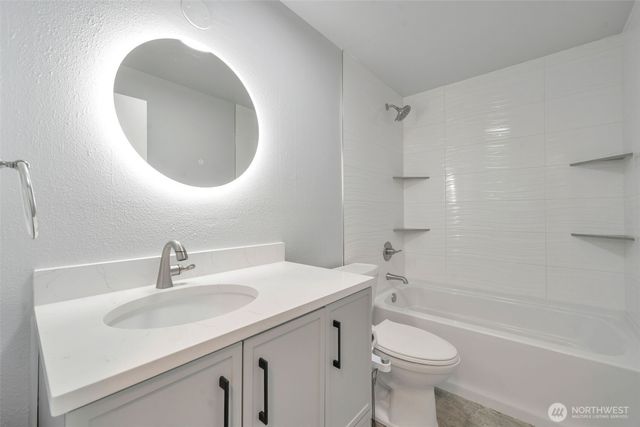 7213 E E Street, Tacoma, WA 98404