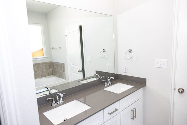 525 Magellan Road, Seagoville, TX 75159