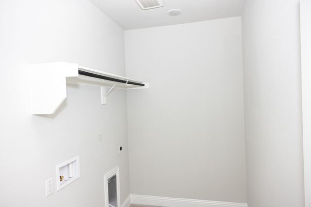 525 Magellan Road, Seagoville, TX 75159