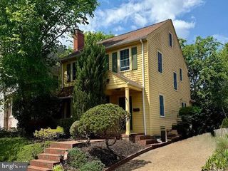 909 MARYE ST, Fredericksburg, VA 22401
