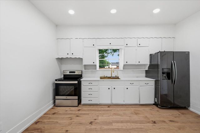 244 Dunlap Street, Waxahachie, TX 75165